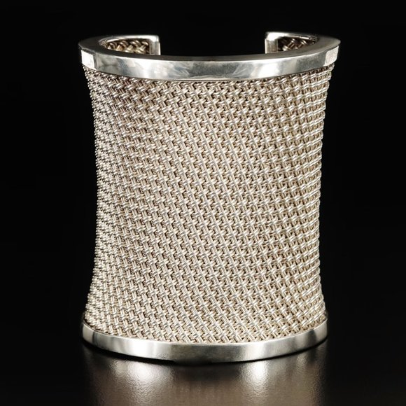 $3450 / NEW / John Hardy Cuff Bracelet - Basket Weave - Picture 2 of 6